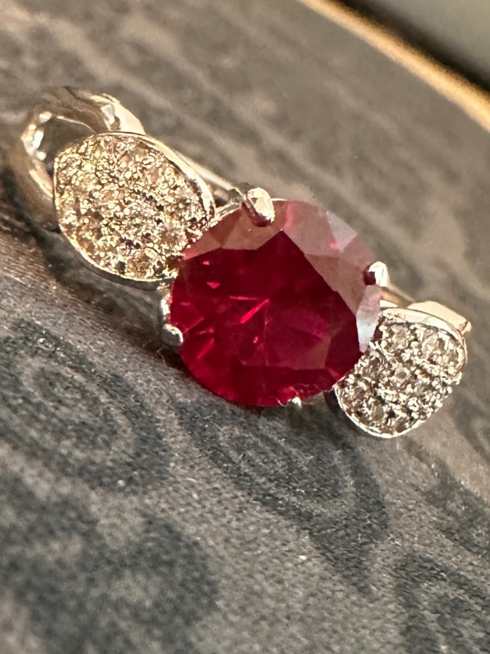 Pink Red Round Stone Silver Tone Ring